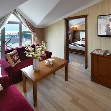 Emre Beach & Emre Hotel 호텔