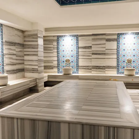 Emre & Emre Marmaris