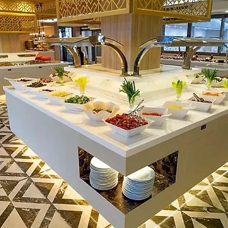 Emre Beach & Emre Hotel 호텔 말마리스