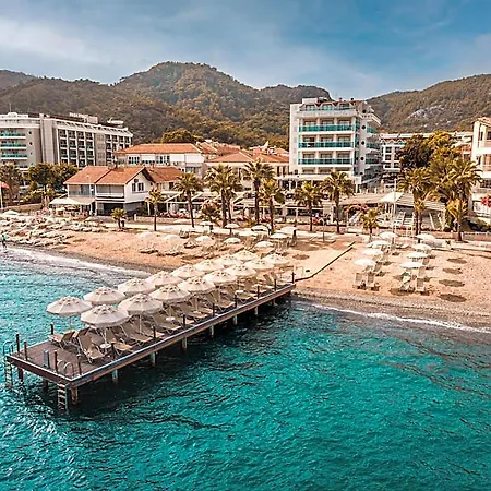 Emre Beach & Emre Hotel 호텔 말마리스