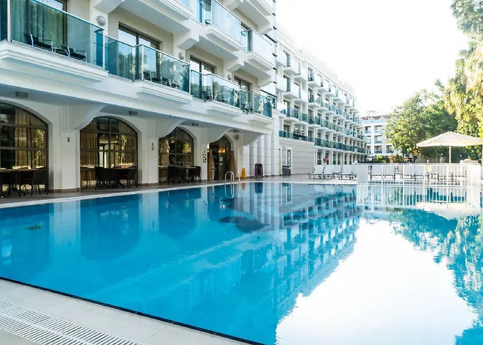 Hotel Emre & Emre