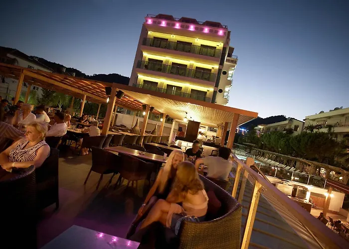 Emre & Emre Hotel 4*
