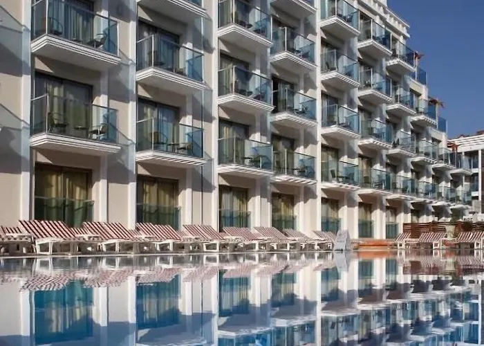 Emre & Emre Hotel Marmaris