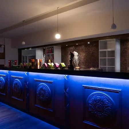 Hotel Emre & Emre 4*